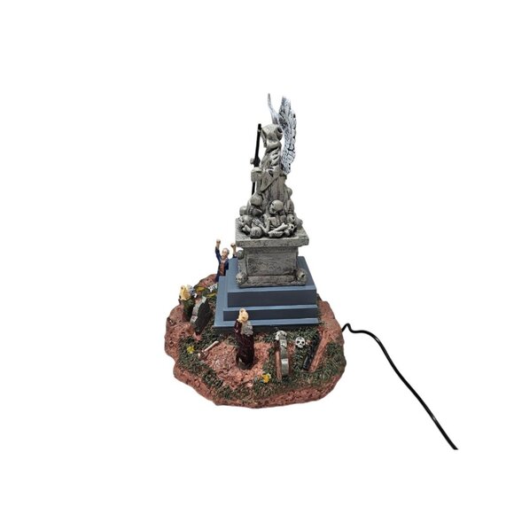 Lemax Spooky Town Angel Of Death Animated Graveyard WORKS 2013 Retired # 34603 - Picture 7 of 16